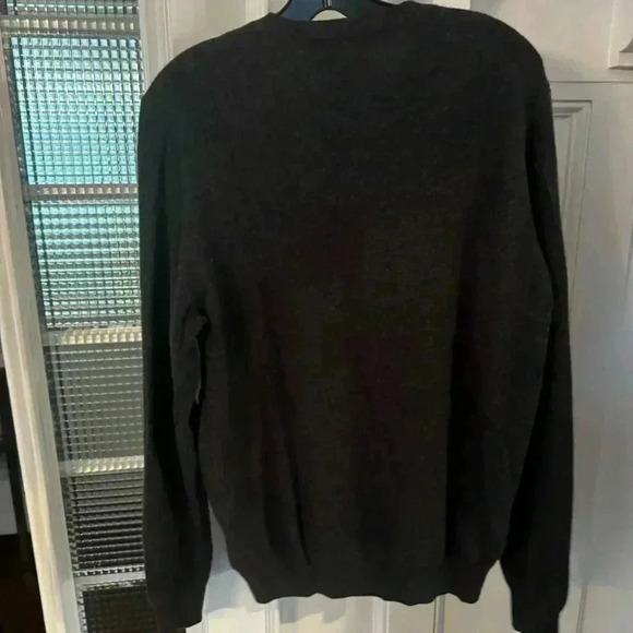 Saks Fifth Avenue Men’s 100% Cashmere V-Neck Sweater Size L - Picture 2 of 8